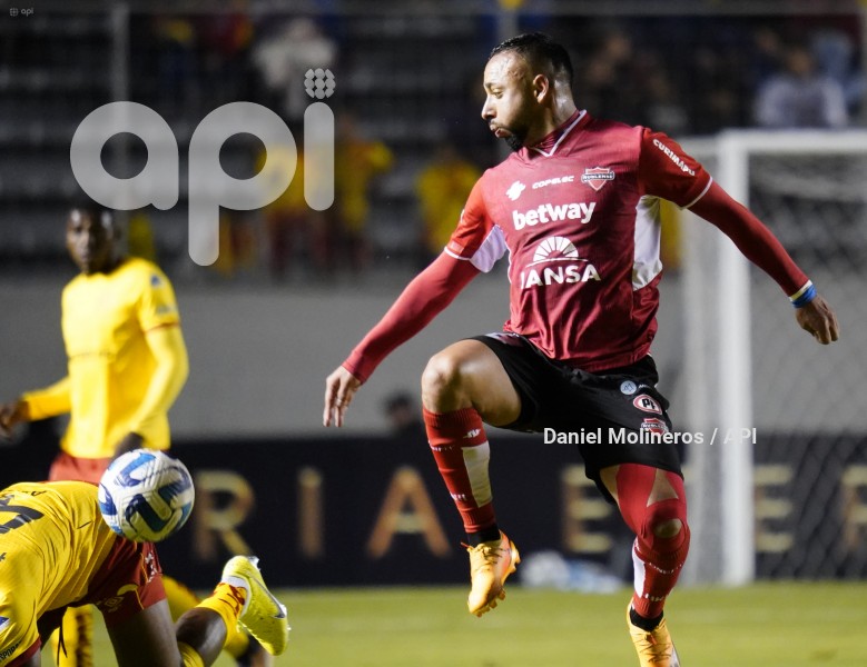 FBL-LIBERTADORES-AUCAS-NUBLENSE