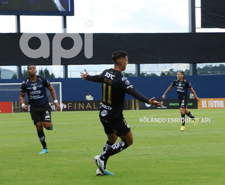 FBL-LIBERTADORES-INDEPENDIENTE-CORINTHIANS