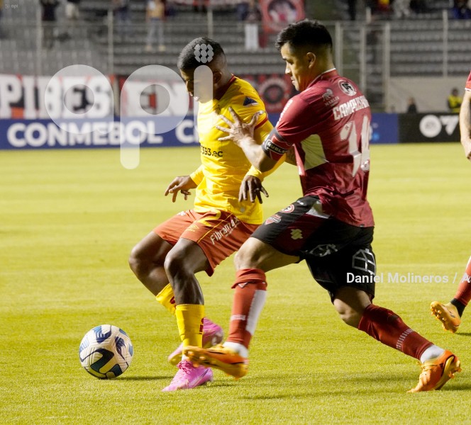 FBL-LIBERTADORES-AUCAS-NUBLENSE