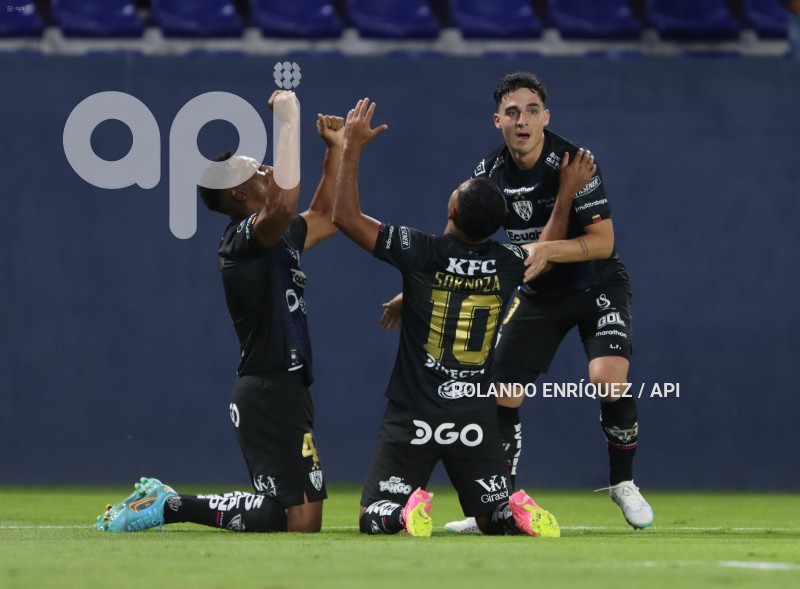 FBL-LIBERTADORES-INDEPENDIENTE-CORINTHIANS