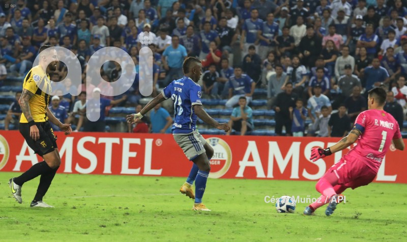 FBL-SUDAMERICANA-EMELEC-GUARANI