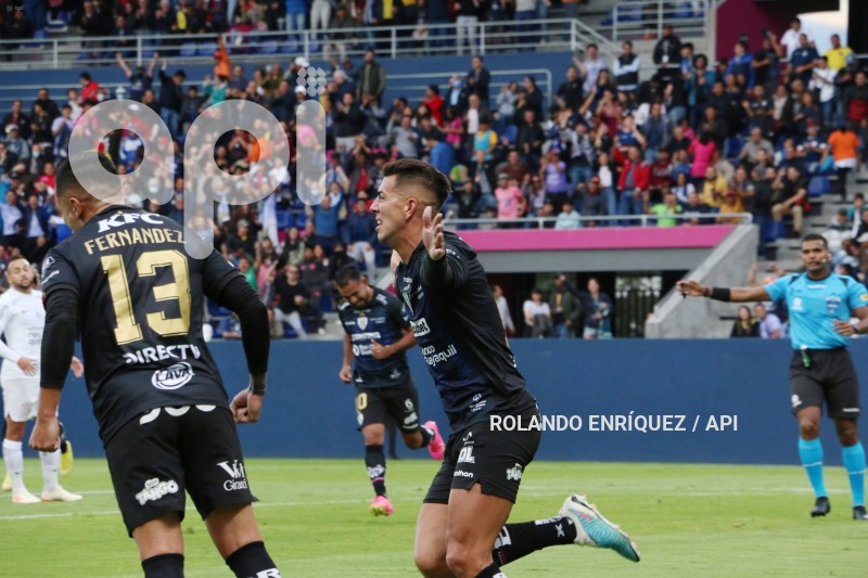 FBL-LIBERTADORES-INDEPENDIENTE-CORINTHIANS