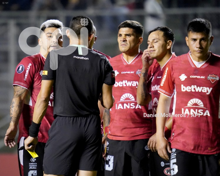 FBL-LIBERTADORES-AUCAS-NUBLENSE