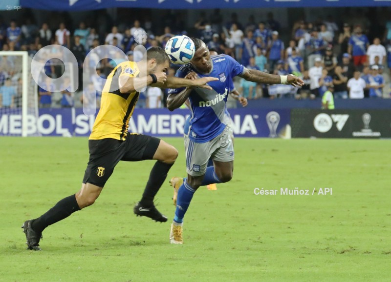 FBL-SUDAMERICANA-EMELEC-GUARANI