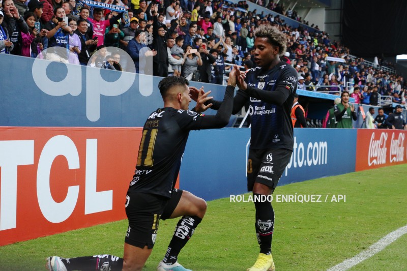 FBL-LIBERTADORES-INDEPENDIENTE-CORINTHIANS