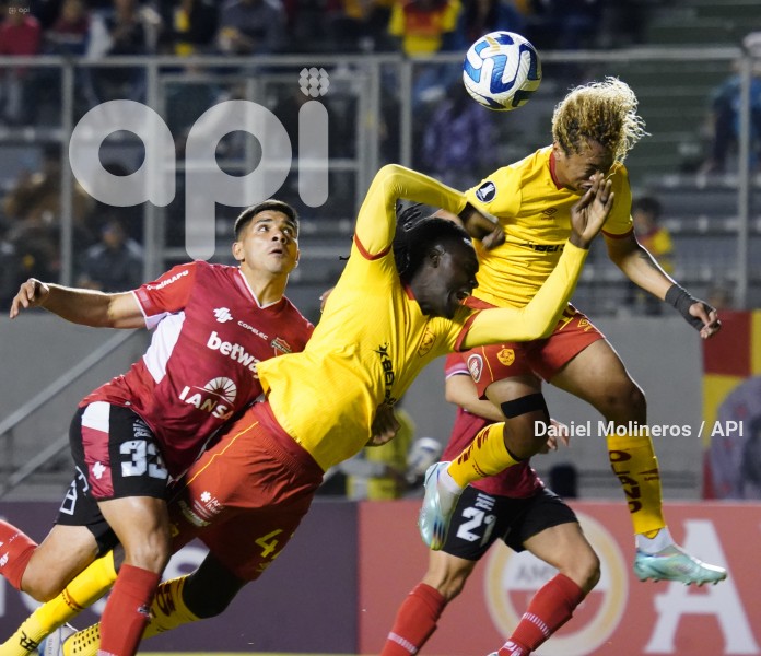 FBL-LIBERTADORES-AUCAS-NUBLENSE
