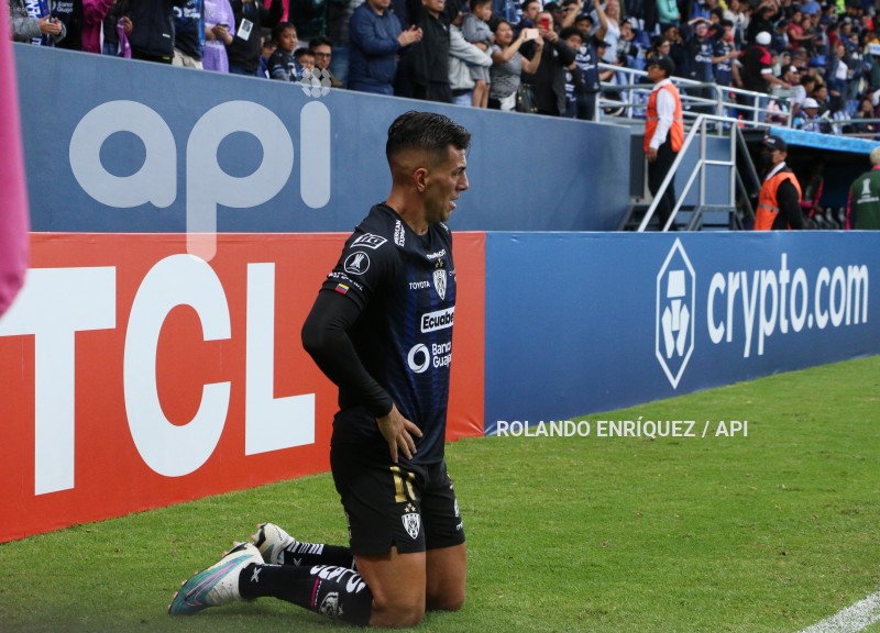 FBL-LIBERTADORES-INDEPENDIENTE-CORINTHIANS