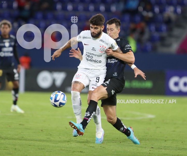 FBL-LIBERTADORES-INDEPENDIENTE-CORINTHIANS