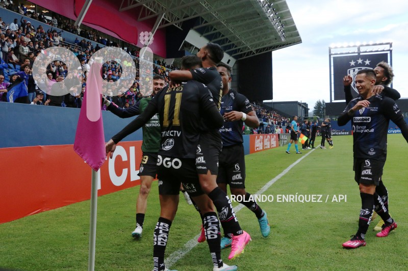 FBL-LIBERTADORES-INDEPENDIENTE-CORINTHIANS