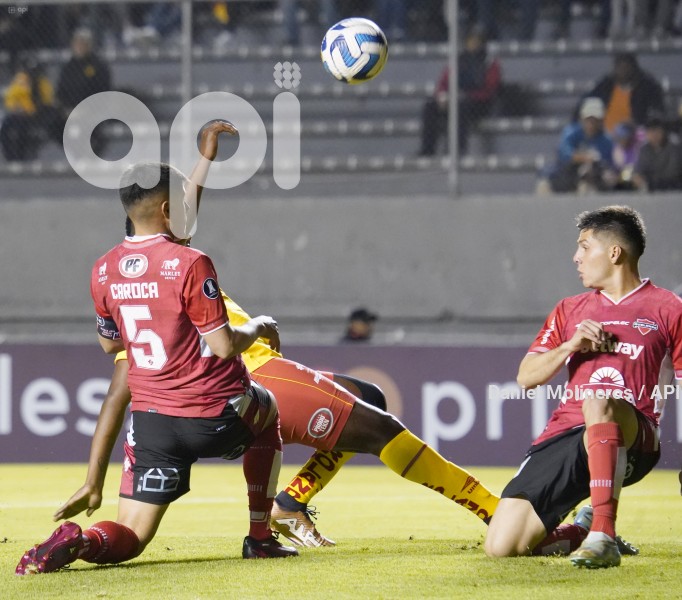 FBL-LIBERTADORES-AUCAS-NUBLENSE