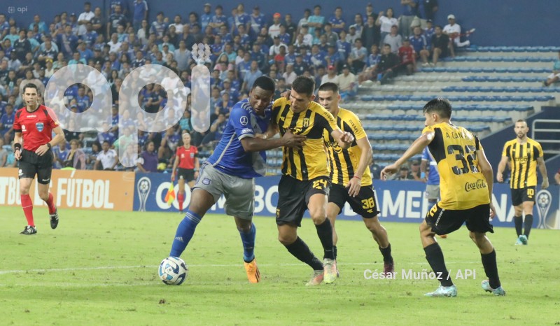 FBL-SUDAMERICANA-EMELEC-GUARANI
