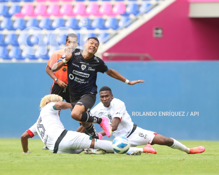 FBL-LIGAPRO-SERIEB-INDEPENDIENTE-JUNIORS-CHACARITAS