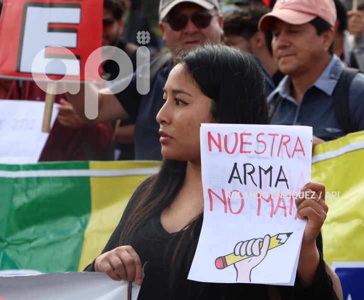 MARCHA-UNE-CORTE-CONSTITUCIONAL