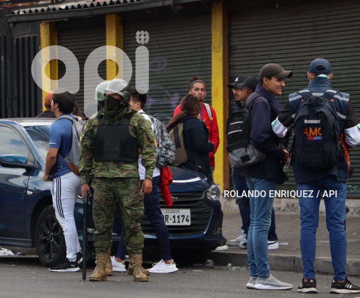 OPERATIVO-CONTROL-UNIVERSIDAD-CENTRAL