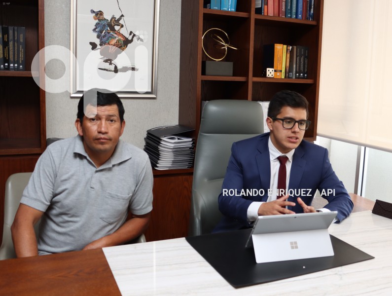 FAMILIARES-ACUSAN-AL-HIJO-DE-ALCALDE-MEJIA