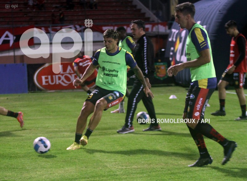 FBL-LIGAPRO-CUENCA-CATOLICA