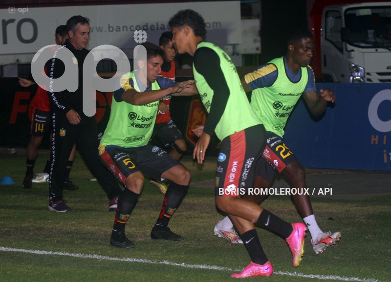 FBL-LIGAPRO-CUENCA-CATOLICA