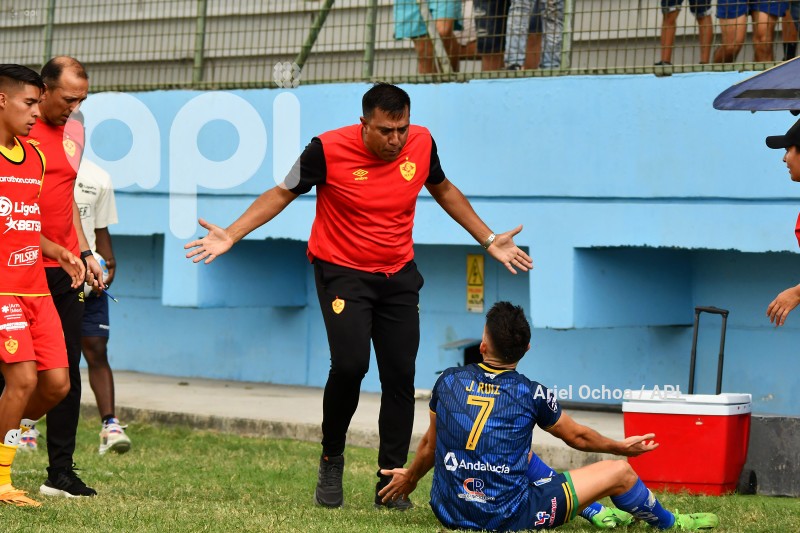 FBL-LIGAPRO-DELFIN-AUCAS