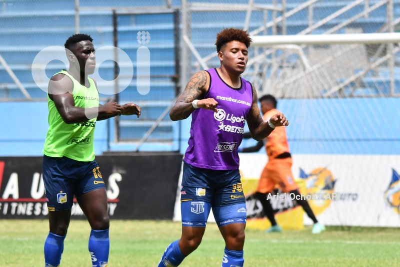 FBL-LIGAPRO-DELFIN-AUCAS