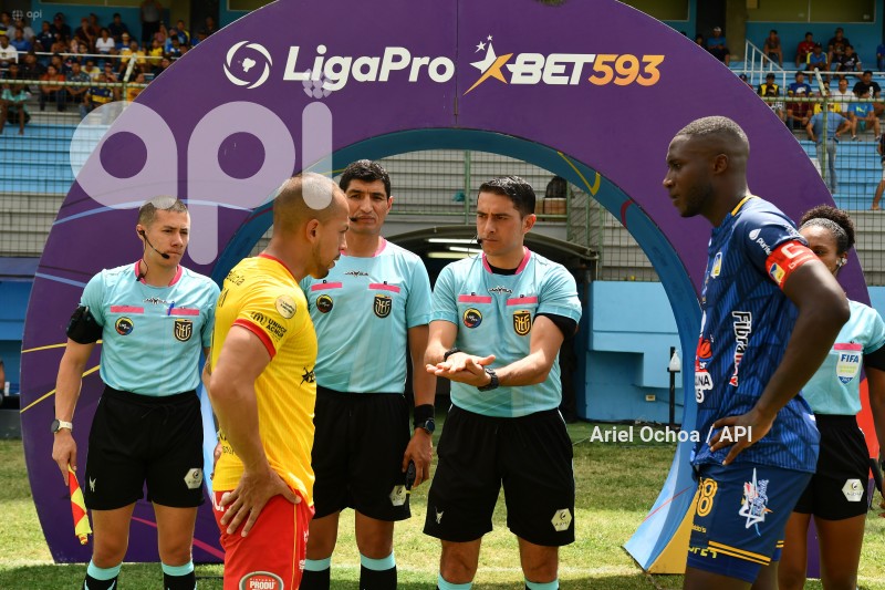 FBL-LIGAPRO-DELFIN-AUCAS