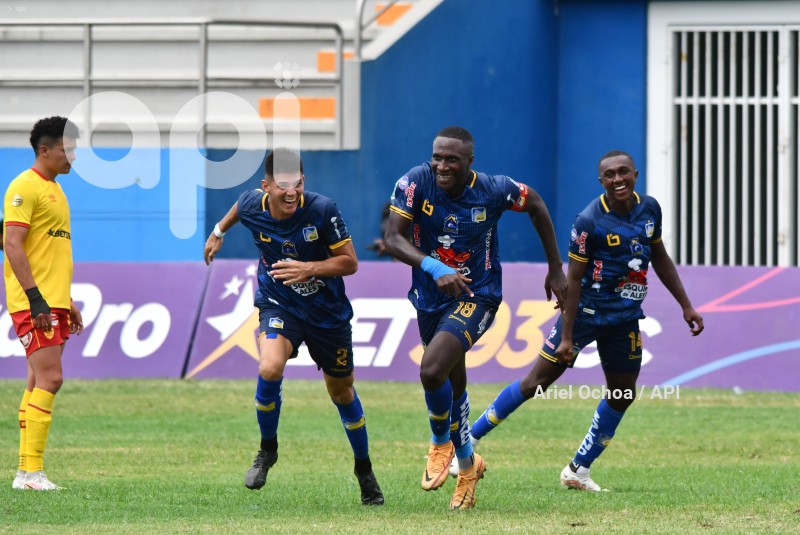 FBL-LIGAPRO-DELFIN-AUCAS