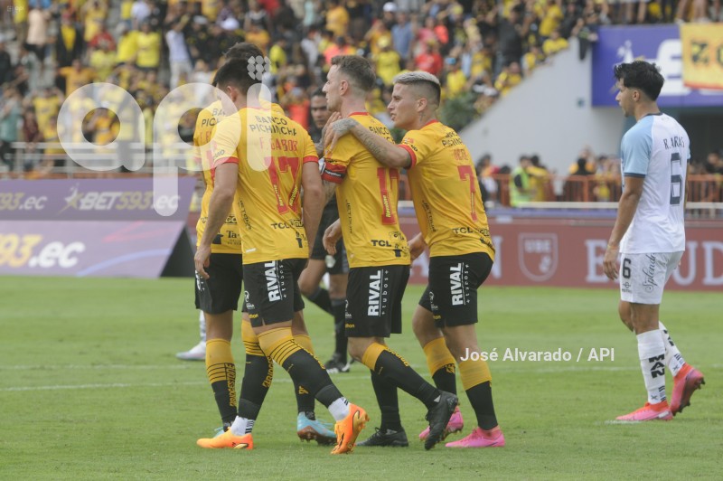 FBL-LIGAPROBET593-GUAYAQUILCITY-BARCELONA