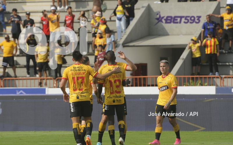 FBL-LIGAPROBET593-GUAYAQUILCITY-BARCELONA
