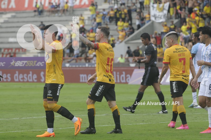 FBL-LIGAPROBET593-GUAYAQUILCITY-BARCELONA