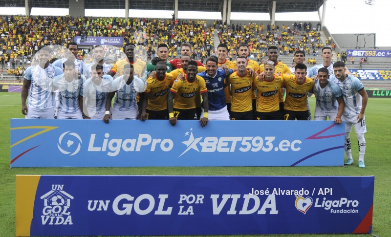 FBL-LIGAPROBET593-GUAYAQUILCITY-BARCELONA
