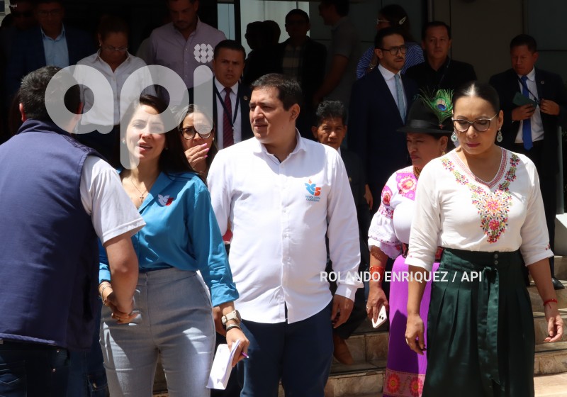 INSCRIPCIÓN-CANDIDATOS-GONZALEZ-ARAUAZ-CNE