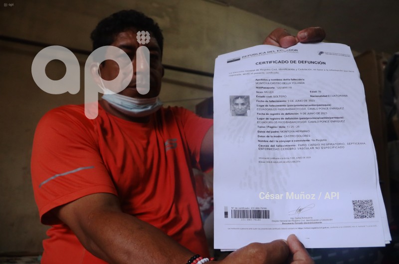 GYE-CASO MUJER RESUCITO