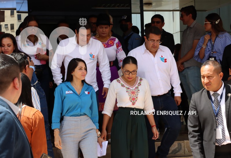 INSCRIPCIÓN-CANDIDATOS-GONZALEZ-ARAUAZ-CNE