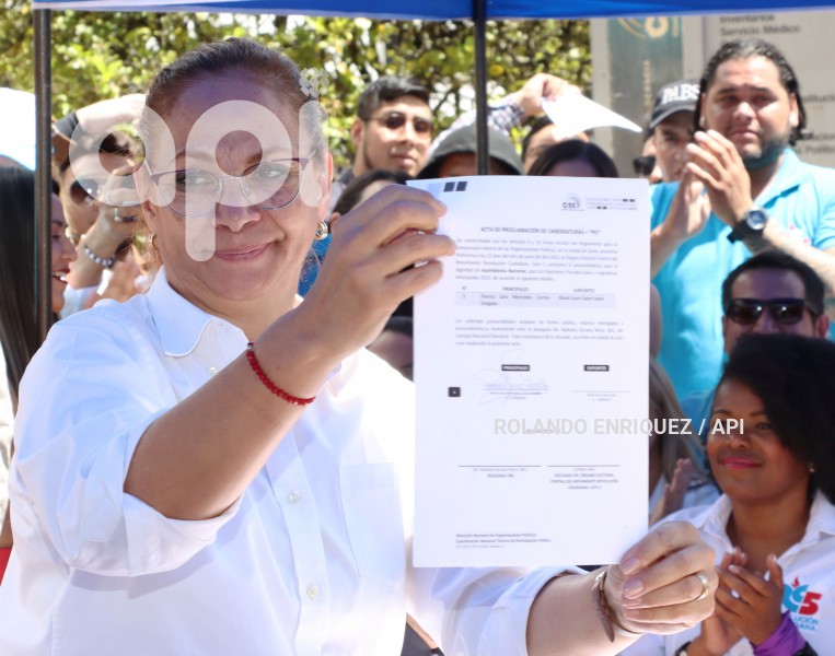 INSCRIPCIÓN-CANDIDATOS-GONZALEZ-ARAUAZ-CNE