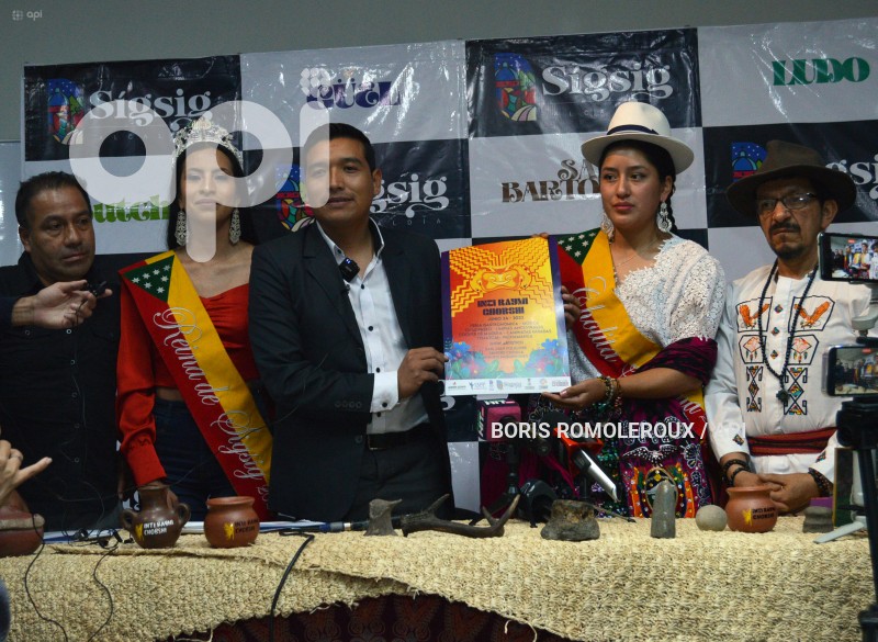 CUENCA-LANZAMIENTO INTI RAYMI-CHOBSHI