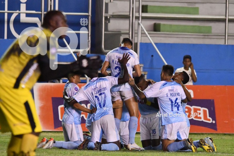 FBL-LIGAPRO-MANTA - MACARA