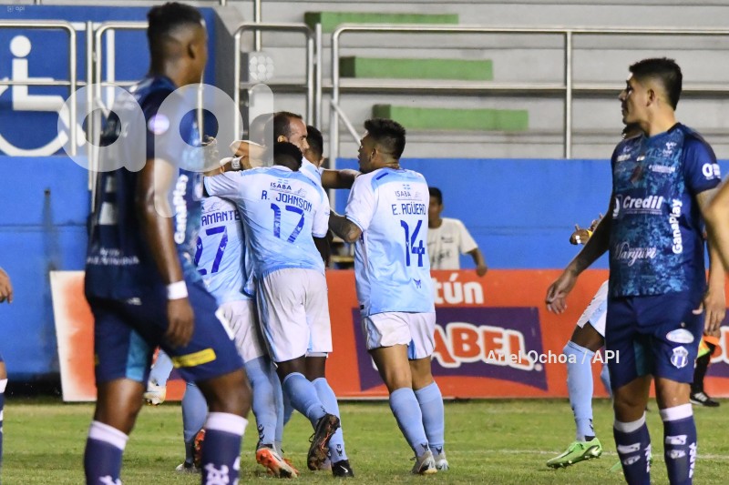 FBL-LIGAPRO-MANTA - MACARA