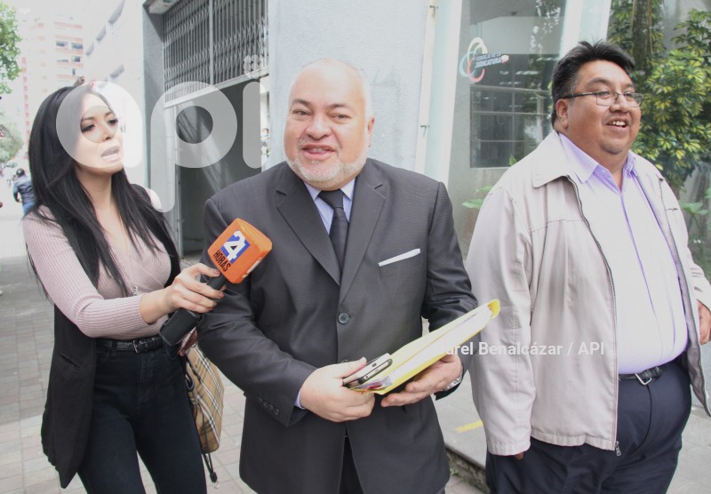 UIO-AUDIENCIA-PROCURADOR-CARLOS-LARREA
