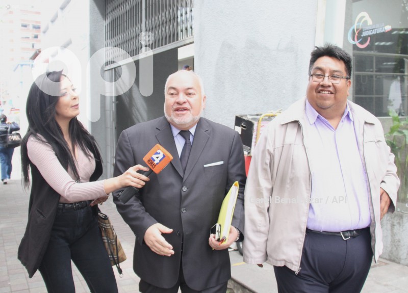 UIO-AUDIENCIA-PROCURADOR-CARLOS-LARREA
