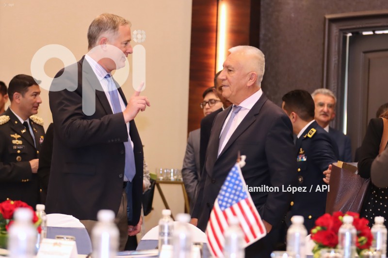 UIO-REUNIÓN-BILATERAL-ECUADOR-EEUU