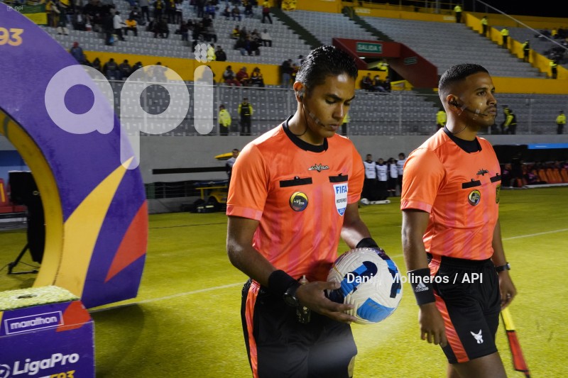FBL-LIGAPROBET593-AUCAS-ORENSE