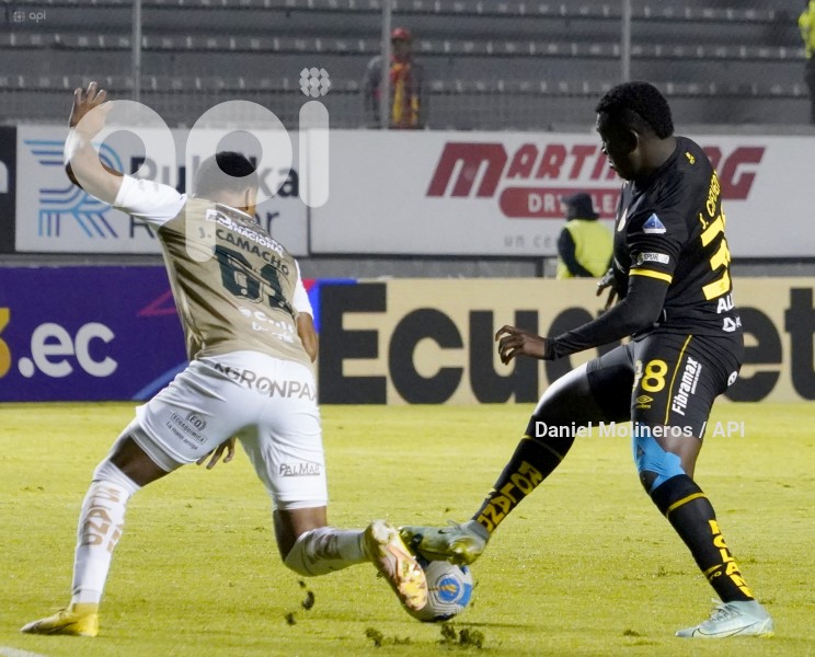 FBL-LIGAPROBET593-AUCAS-ORENSE