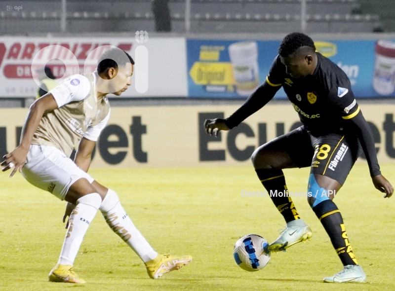 FBL-LIGAPROBET593-AUCAS-ORENSE