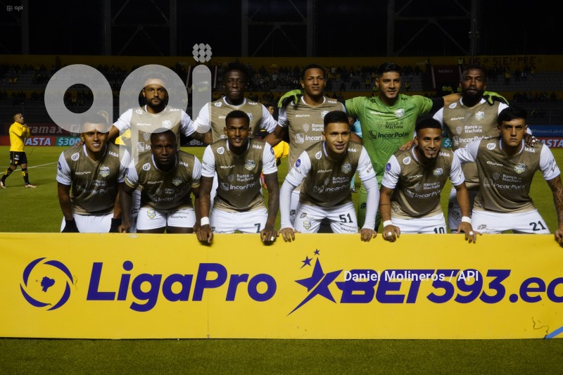 FBL-LIGAPROBET593-AUCAS-ORENSE