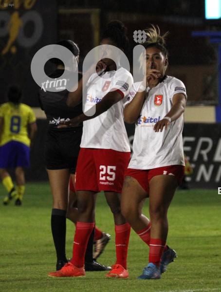 SUPERLIGA-VARNERAS UPS-D IBARRA