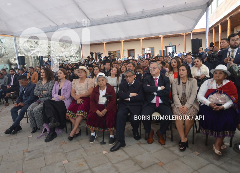 CUENCA-CONMEMORACION 199 AÑOS-CREACION AZUAY