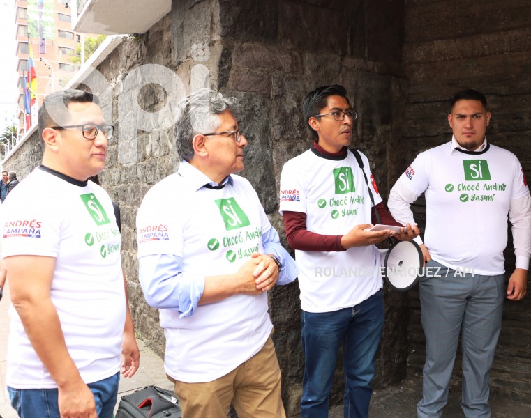 ANDRES-CAMPANA-CHOCO-ANDINO-YASUNI-CNE