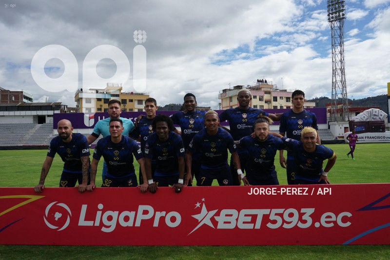 FBL-LIGA-PRO-BET593-SERIE-B-CHACARITAS-MANTA-