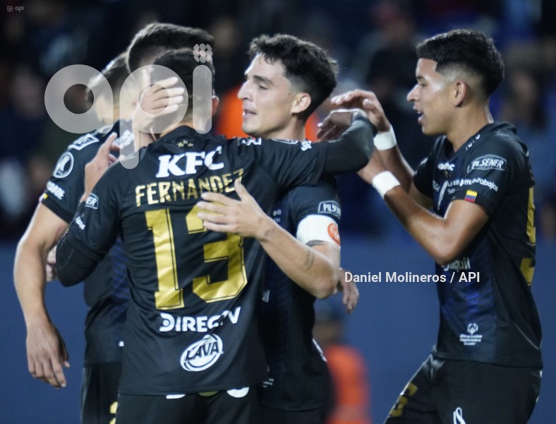 FBL-LIBERTADORES-INDEPENDIENTE-ARGENTINOS