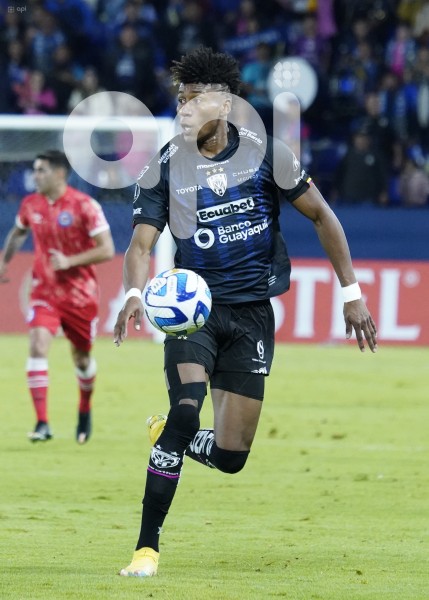 FBL-LIBERTADORES-INDEPENDIENTE-ARGENTINOS