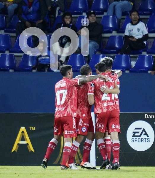 FBL-LIBERTADORES-INDEPENDIENTE-ARGENTINOS